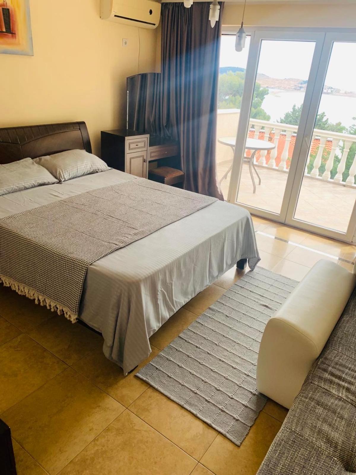 Imperia Apartment Bar Ngoại thất bức ảnh